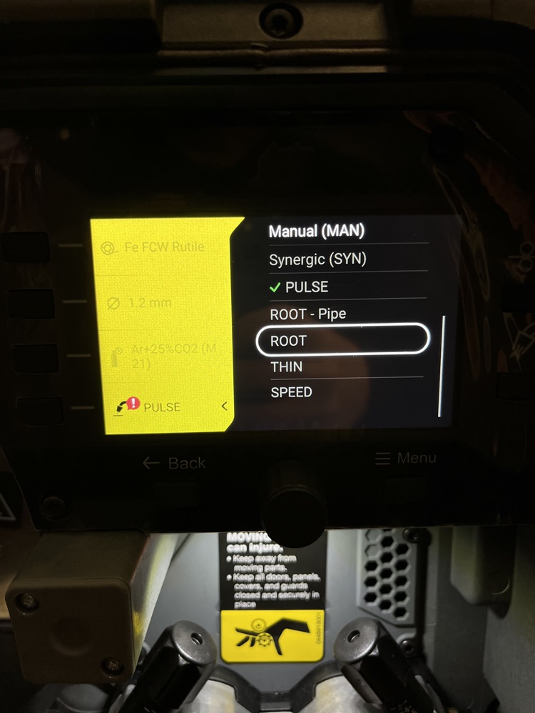 ESAB Warrior Edge 500 DX-CX KONEPAKETTI
