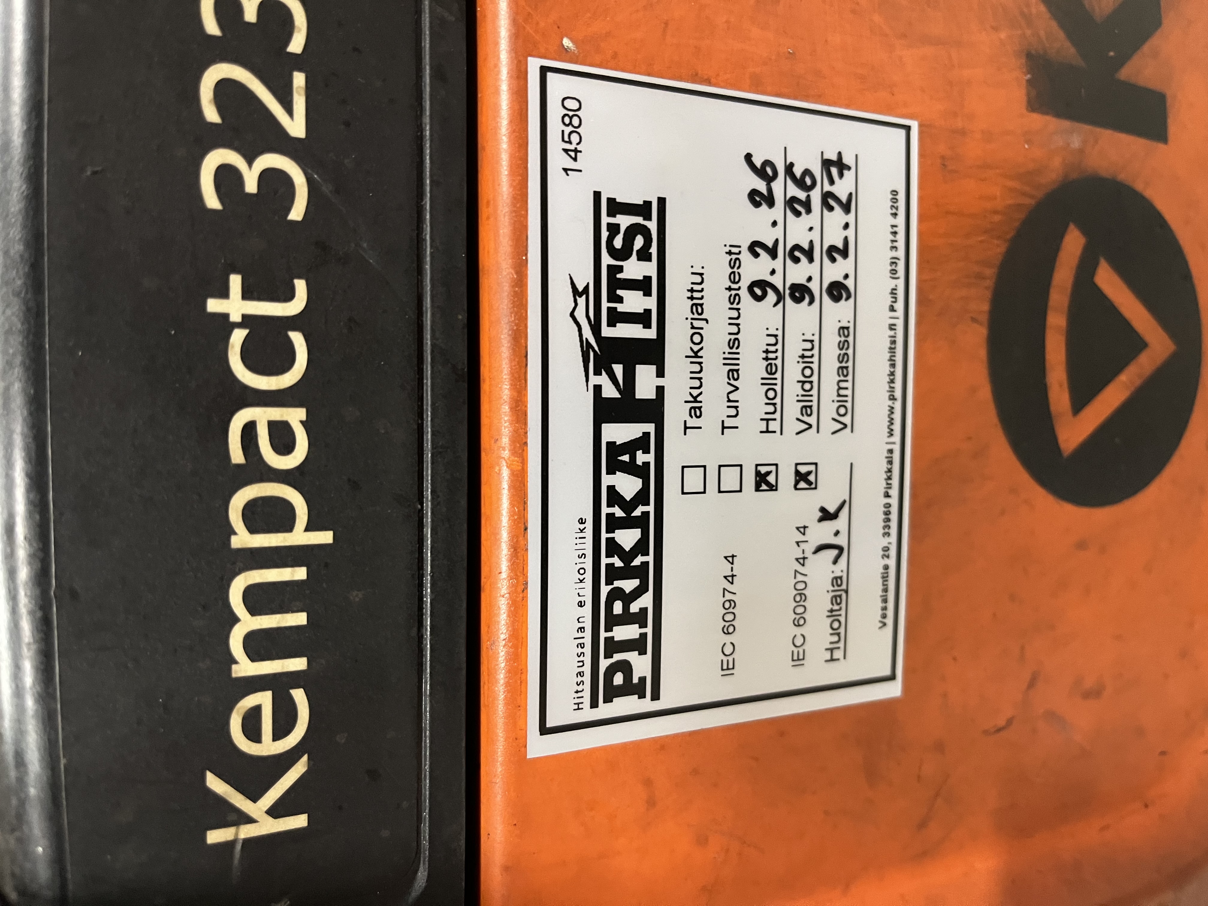 Kemppi Kempact 323A sis.poltin ,maad.kaapeli